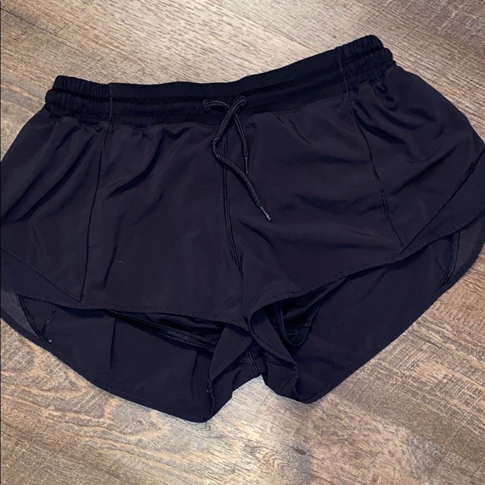 Black Lululemon shorts!!